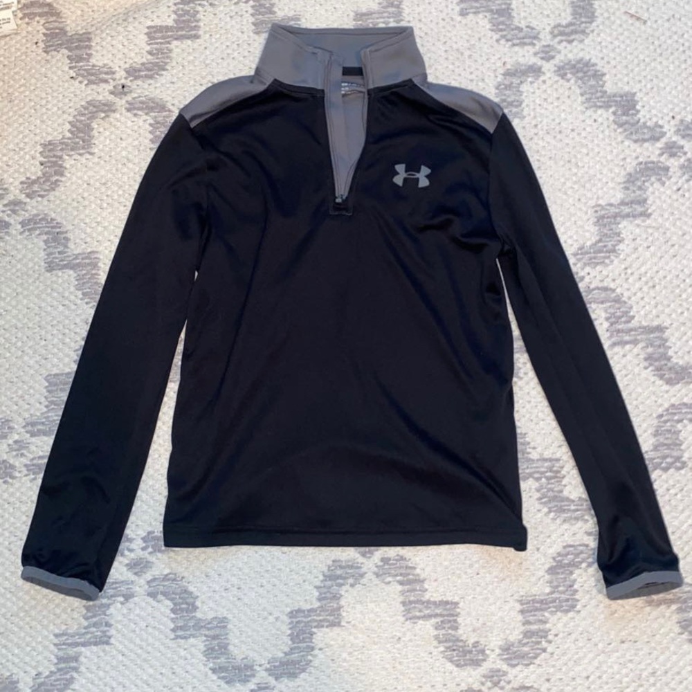 underarmer pullover
